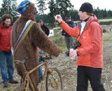 Kenton Interviewed Gorilla During the Race © Janet Hill