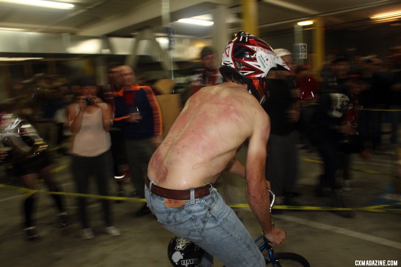 This racer got more than his share of love from the fans. SSCXWC 2011 Party and Qualifiers. © Cyclocross Magazine