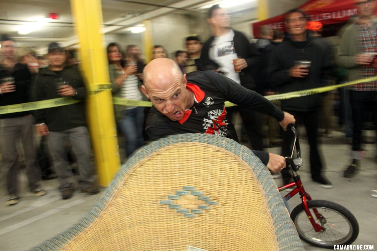 Going backwards on the course, hungry for dollars. SSCXWC 2011 Party and Qualifiers. © Cyclocross Magazine