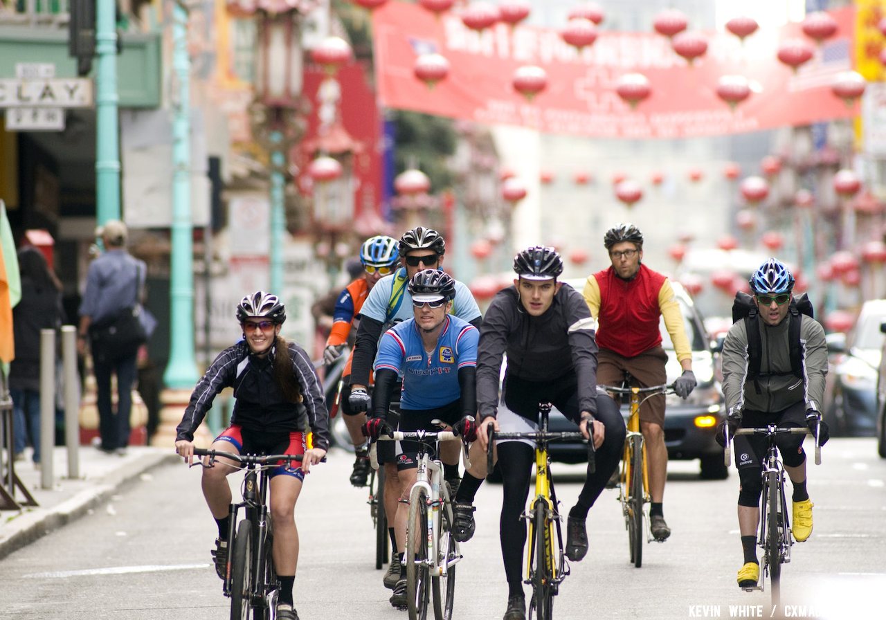 The heats toured Chinatown and North Beach. SSCXWC 2011 Day 1 Qualifiers. © Kevin White