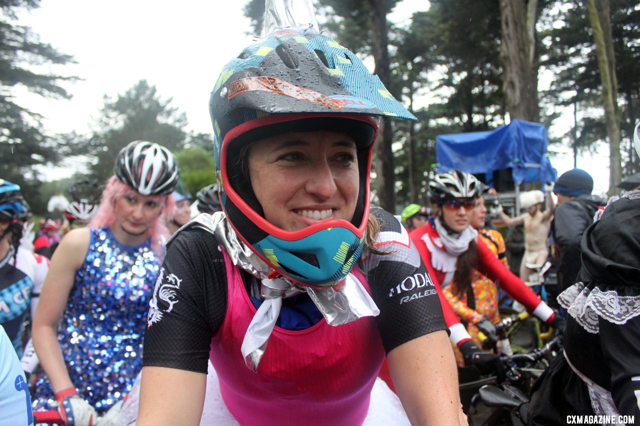 The women get ready for the start, before being told to leave their bikes behind. SCXWC 2011 © Cyclocross Magazine