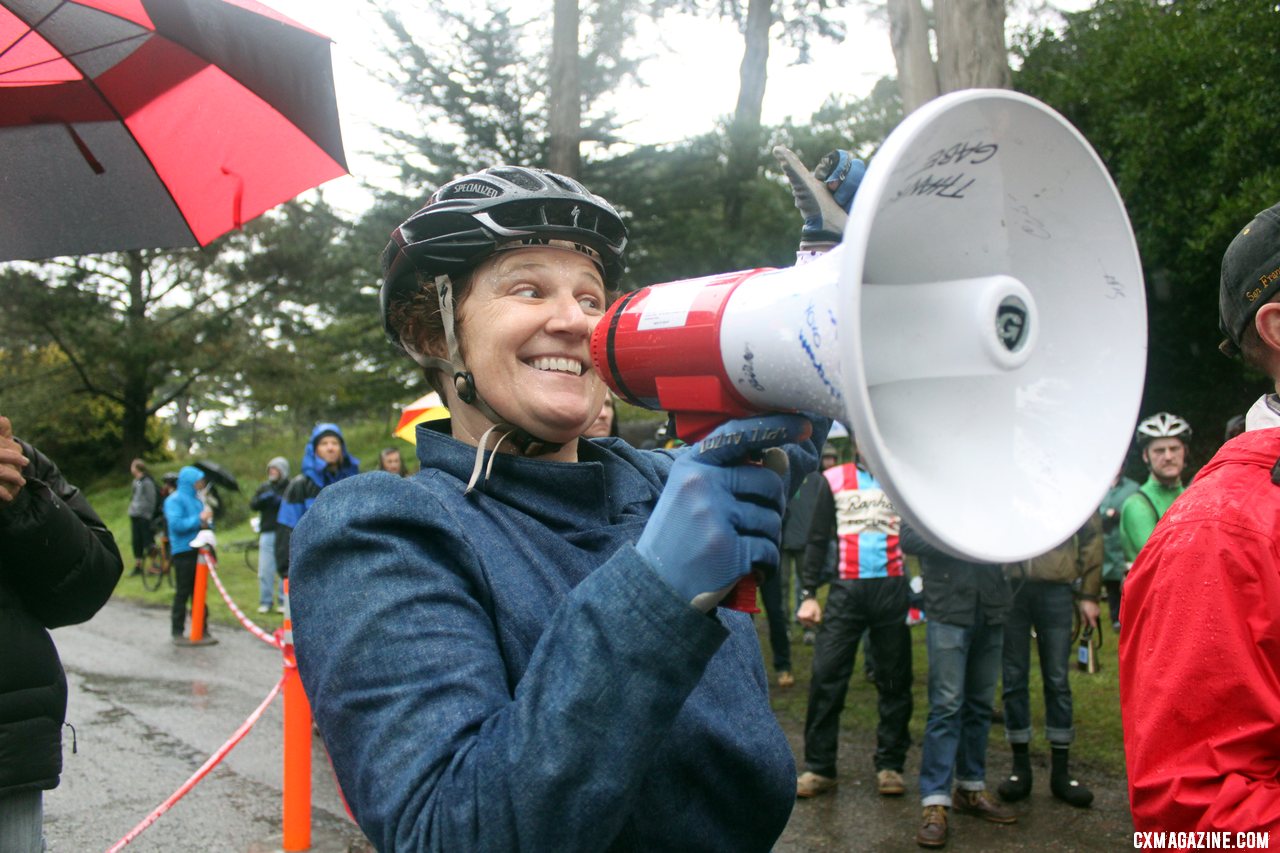 Sheila Moon pumps up the crowd. SSCXWC 2011 © Cyclocross Magazine