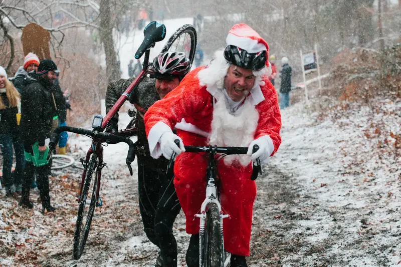 Santa is taking a quick break at SSCXWC 2013. ©  Dominic Mercier