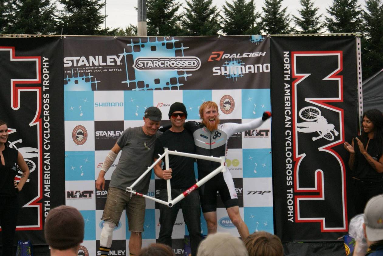 Fountain brings home the Singlespeed frame prize © Kenton Berg