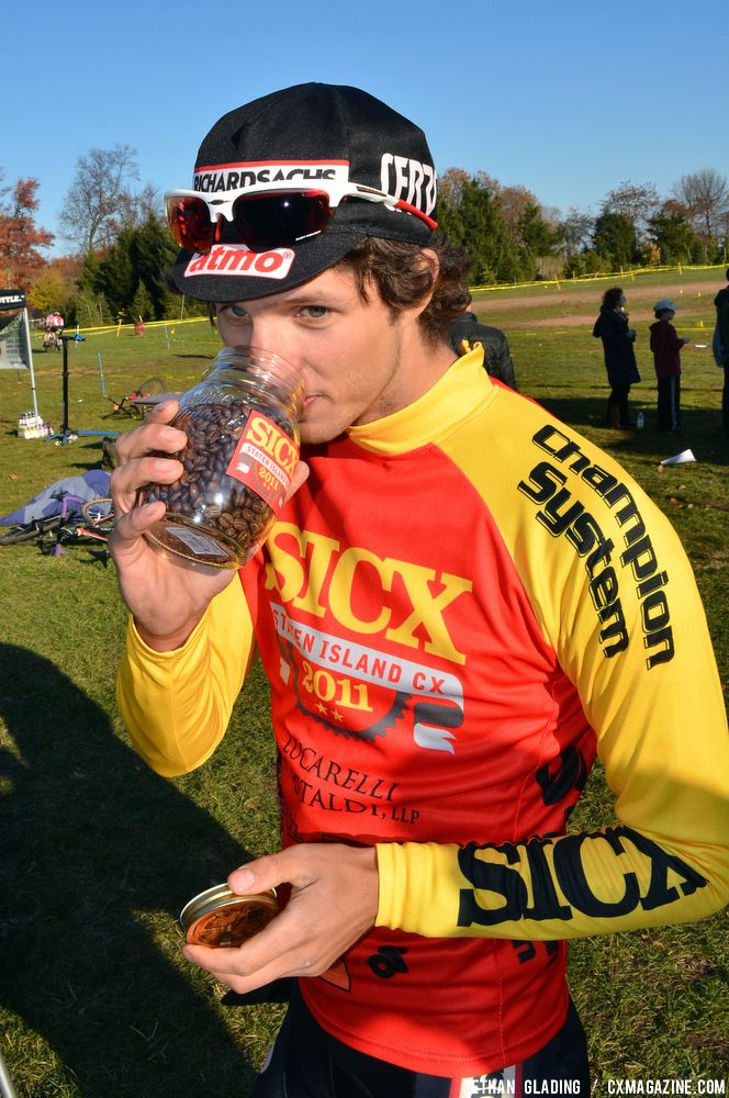 Chabanov with his prize: coffee and a jersey. © Ethan Glading