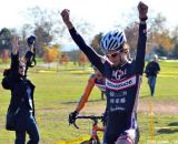 Richard Sachs' rider Dan Chabanov takes the win at Staten CX. © Ethan Glading