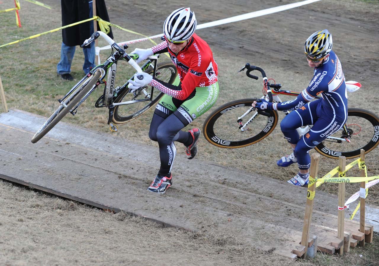 Powers (Cannondale p/b cyclocrossworld.com) seemed happy just to have company for most of the race ©Natalia Boltukhova | Pedal Power Photography | 2010