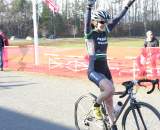 Mary McConneloug wins the Elite women&#039;s race ? Paul Weiss Photo/Video