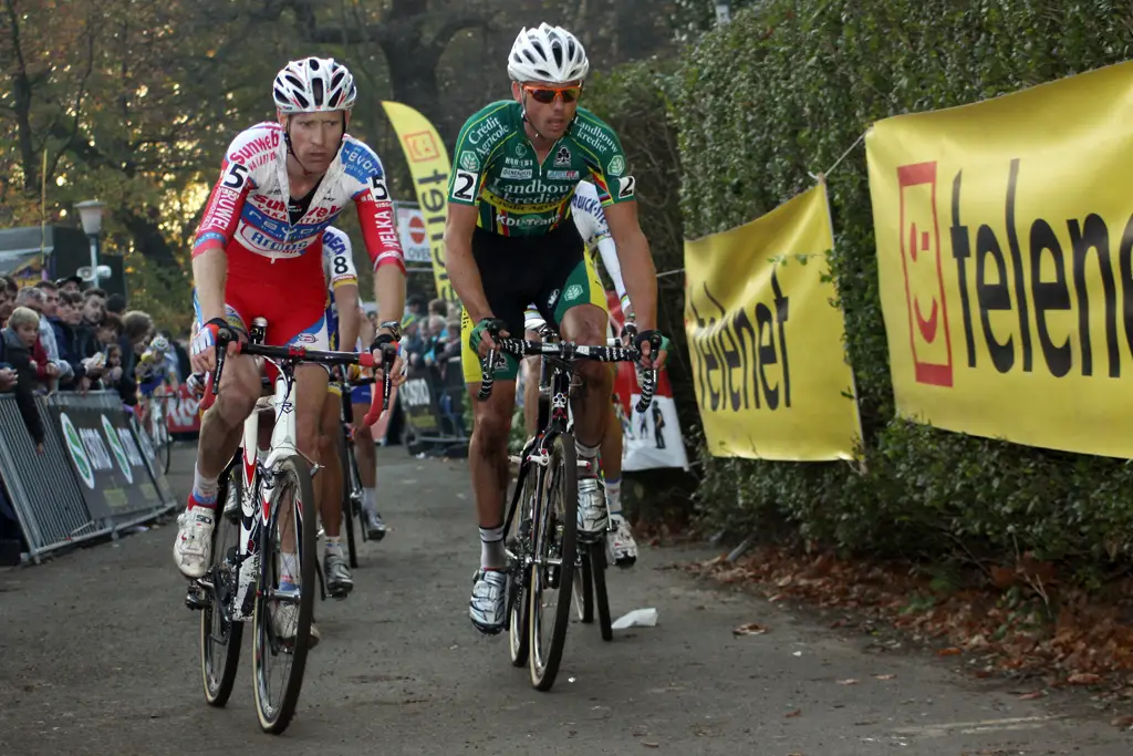 Nys and Vantornout lead the chase behind Pauwels. ©Bart Hazen