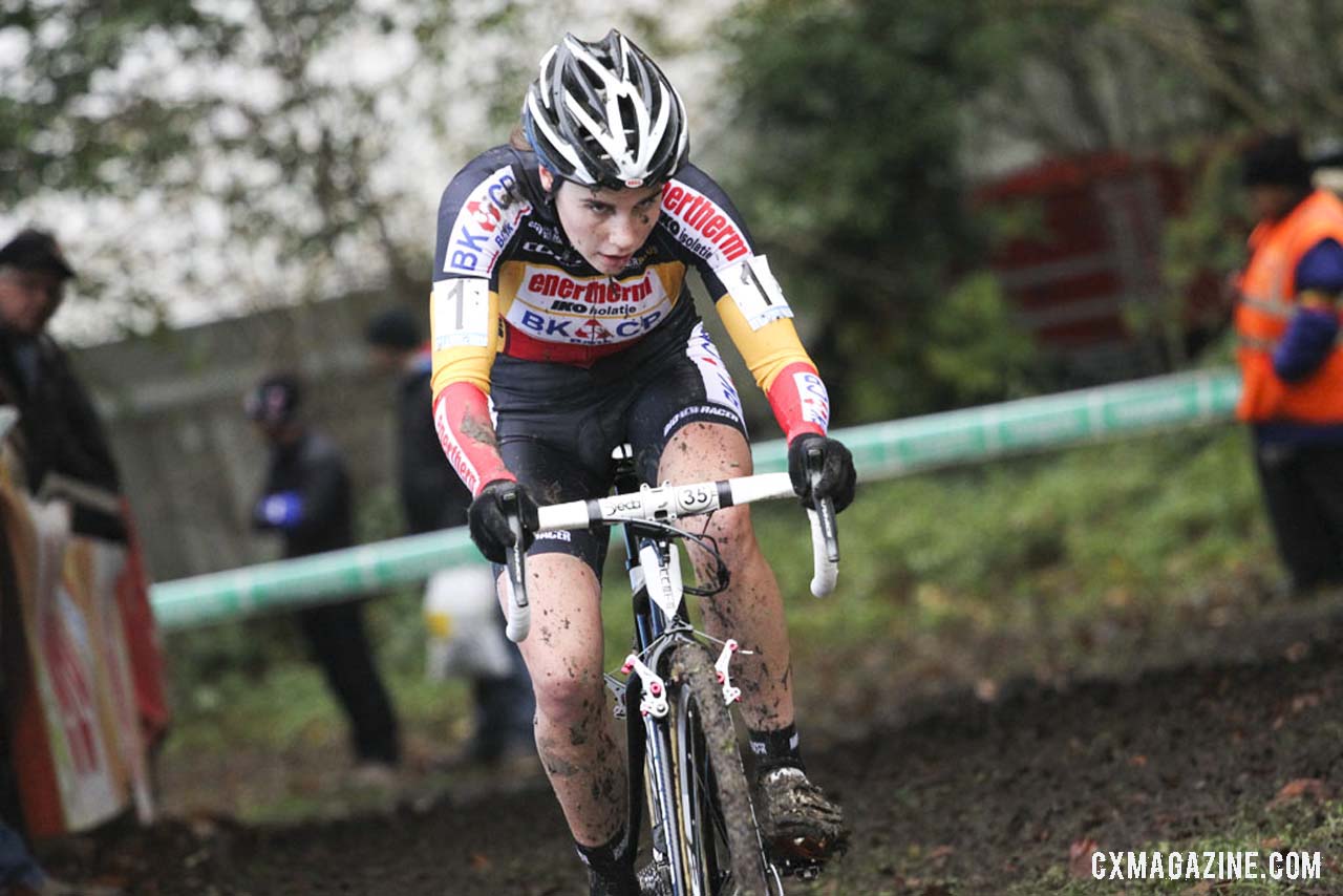 Sanne Cant on her way to the win at Superprestige Gavere 2013. Â© Bart Hazen / Cyclocross Magazine