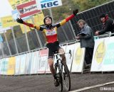 Sanne Cant wins Superprestige Gavere 2013. Â© Bart Hazen / Cyclocross Magazine