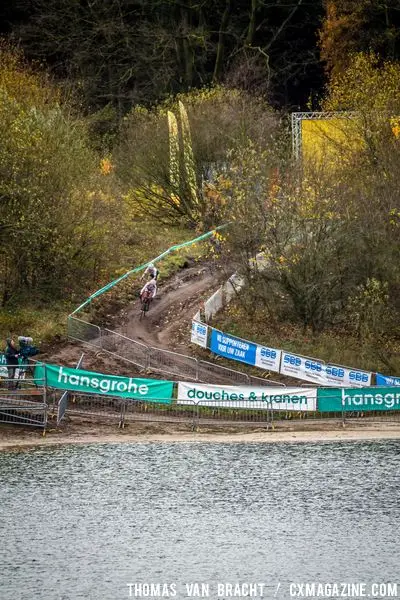 Race at the lake side