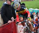 Sven Nys Comes over the Climb ?Dan Seaton