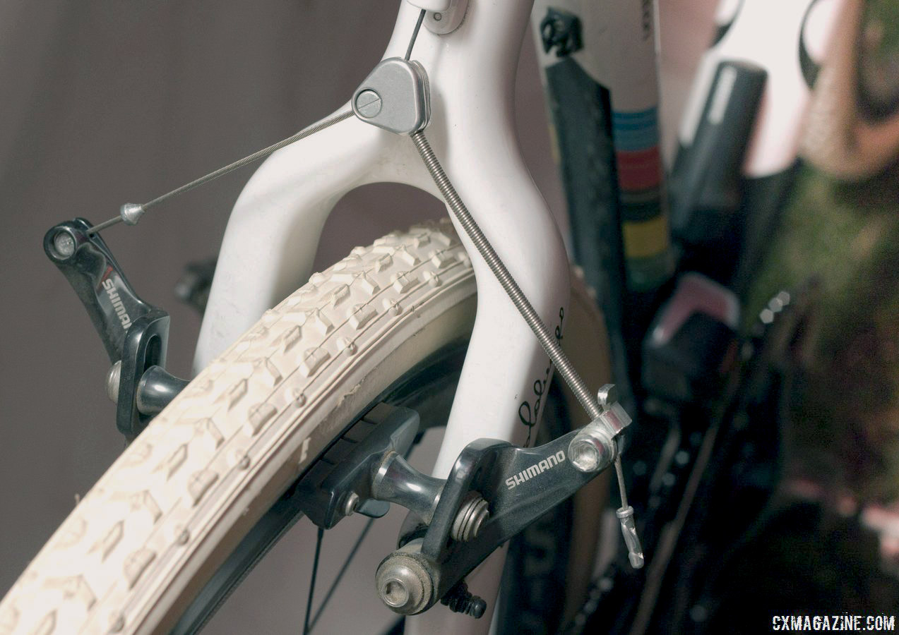 Sven Nys relies on a Shimano canti straddle cable design used since the early 90s. © Cyclocross Magazine