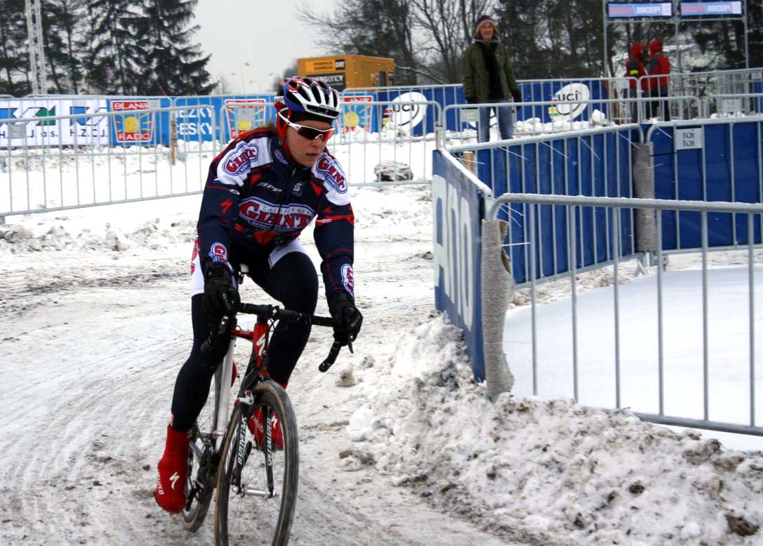 Meredith Miller pre-riding. She'd be the top American. 2010 Cyclocross World Championships, Tabor. ? Dan Seaton