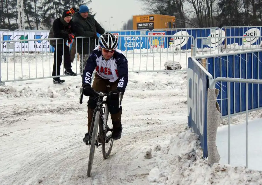 Laura Van Gilder did her first race of the season in Europe at Worlds. 2010 Cyclocross World Championships, Tabor. ? Dan Seaton