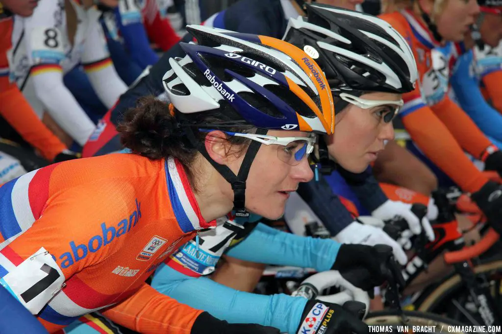 Pre-race focus, Marianne Vos and Sanne Cant. ©Thomas Van Bracht 