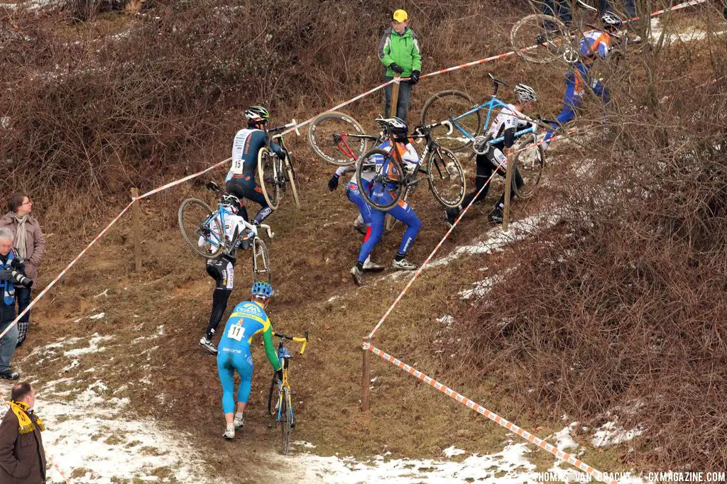 The elite men at GP Heuts in Heerlen. © Thomas Van Bracht