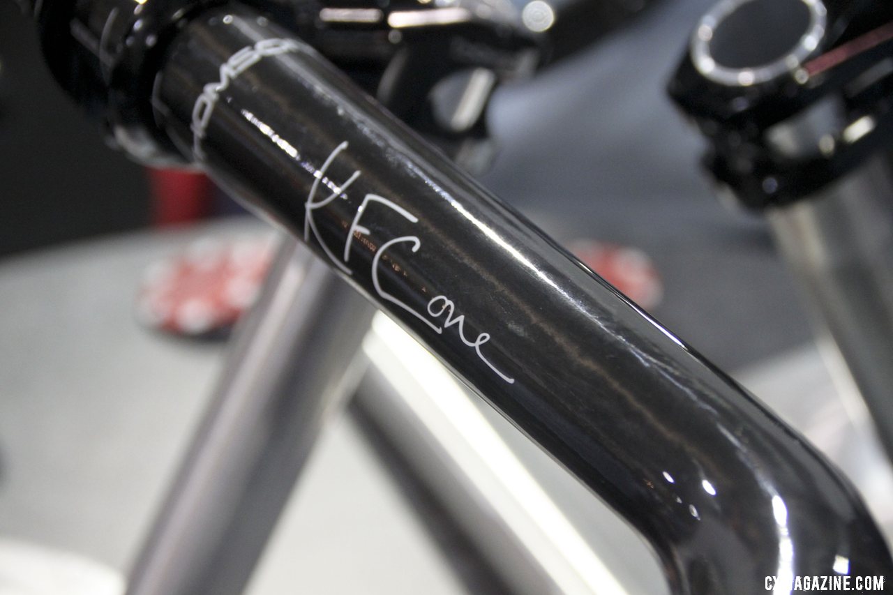 Thomson\'s KFC One carbon cyclocross handlebar has round top sections that allow for wide in-line brake lever placement. ©Cyclocross Magazine