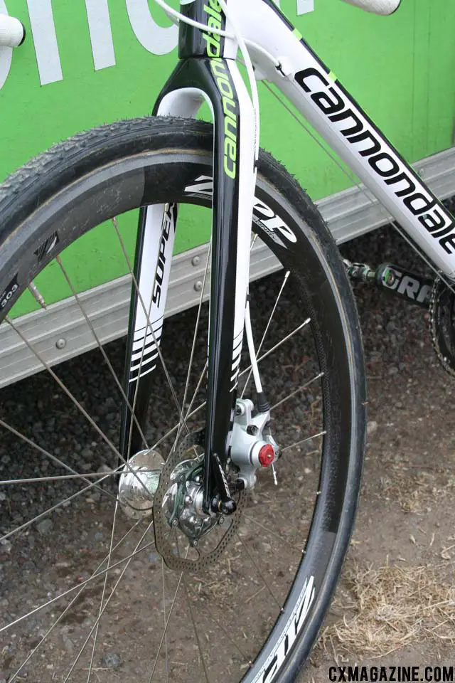 Traditional Zipp 303\'s, built around disc-compatible hubs. ©Cyclocross Magazine