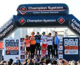 Men's podium at Tokyo Cyclocross. © 辻啓／Kei TSUJI