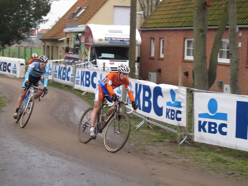 koksjide-104-jpg-u23-podium