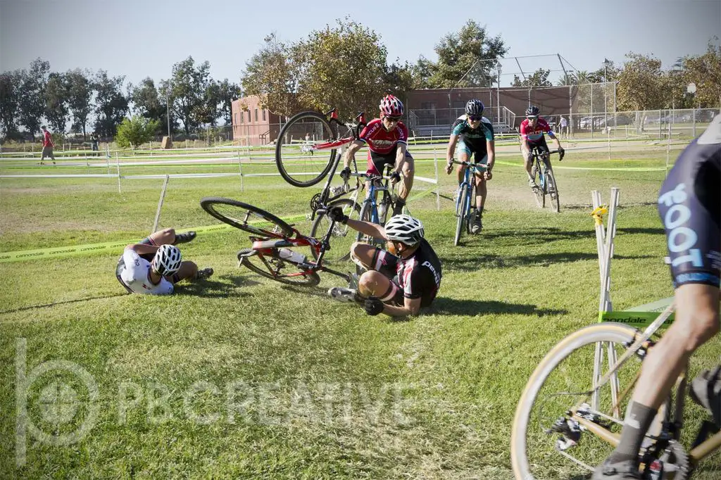 Brent Prenzlow (Celo Pacific) tests his brake pads. © Phil Beckman/PB Creative (pbcreative.smugmug.com)