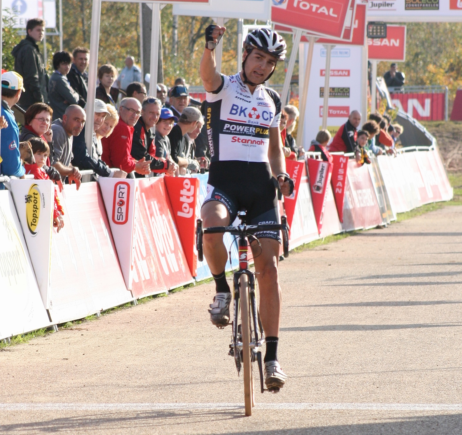 U23 Winner Wieste Bosmans at the finish©Greeg Germer