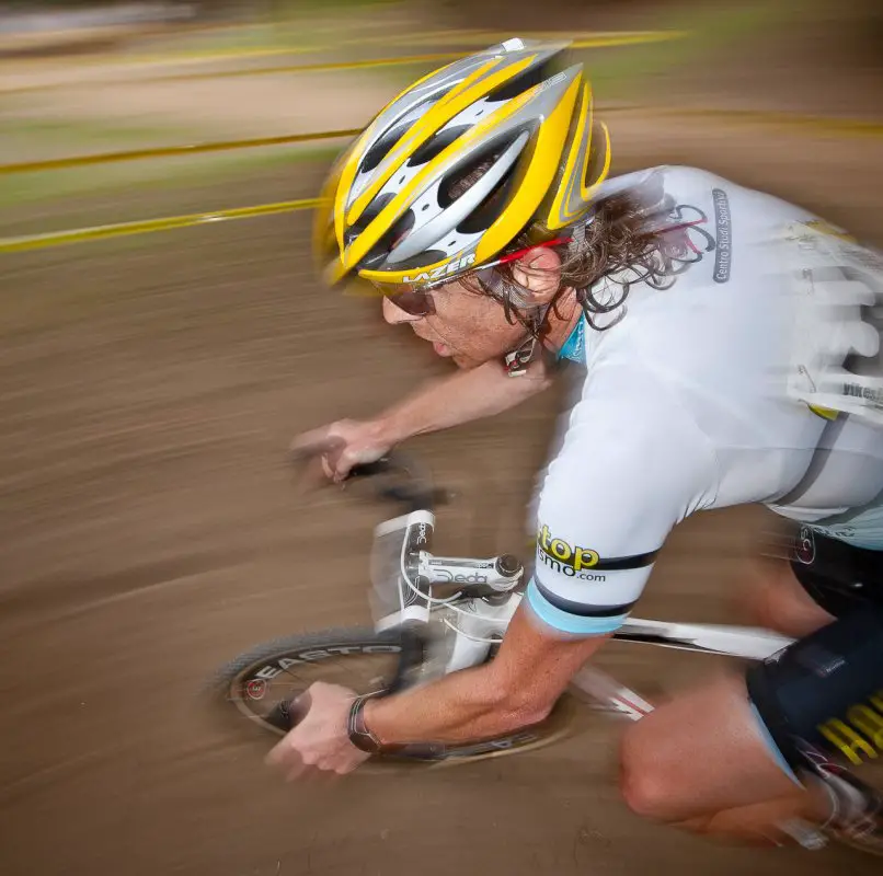 Larry Vanzant (Nonstop Cyclismo) rounds one of the many obstacles.