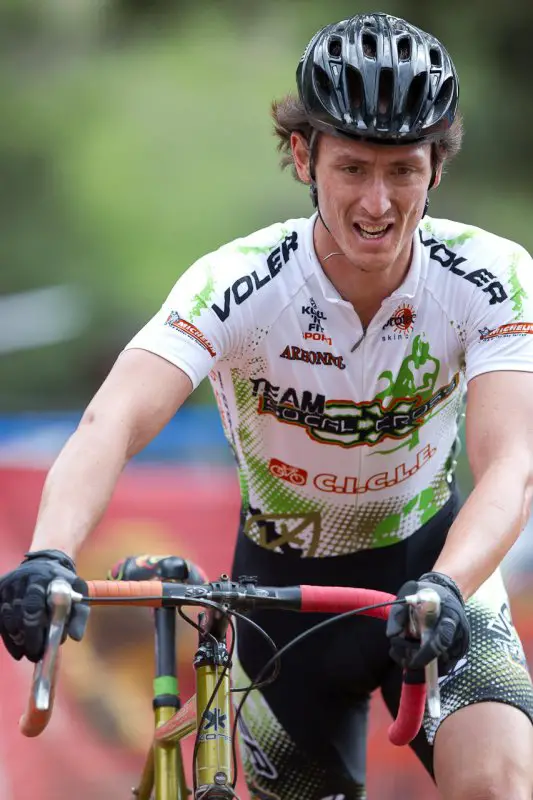 John Elliot (Team SoCal Cross) runs the sand pit © Danny Munson/DMunsonPhoto.com