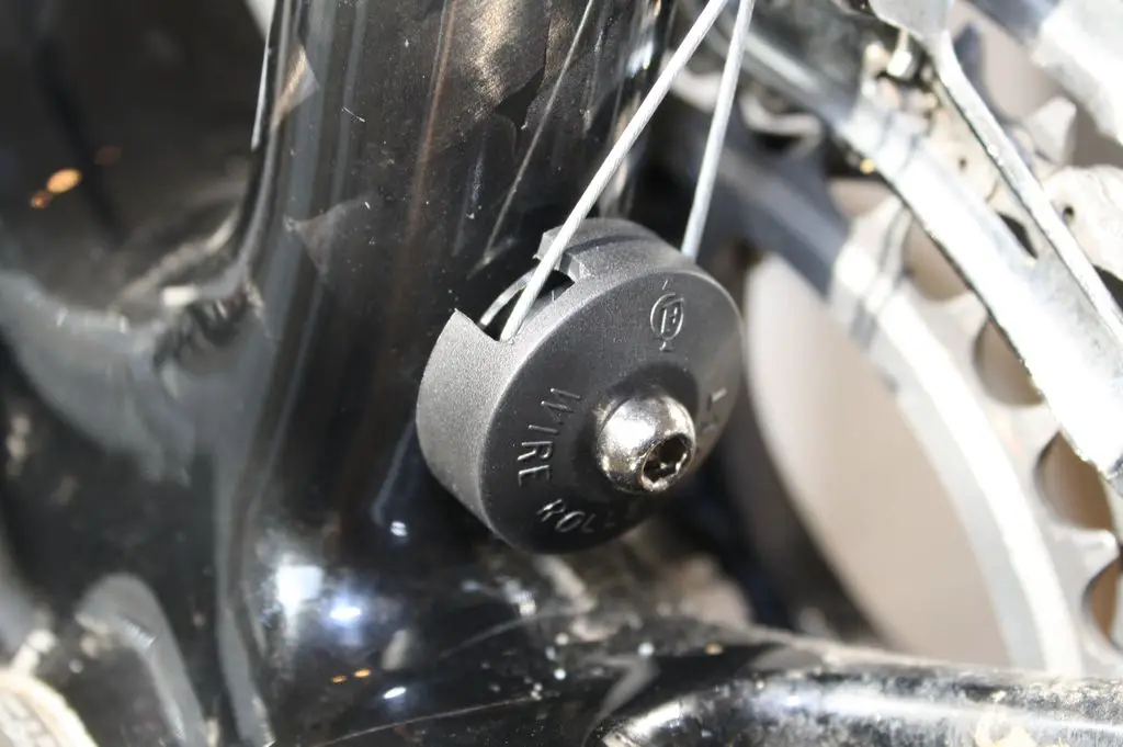 The new pulley made a huge difference in shifting effort and accuracy. © Jeremy Chinn
