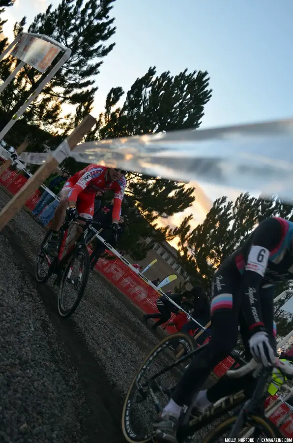 Rapha and Cal-Giant work to stay in the lead group. © Cyclocross Magazine