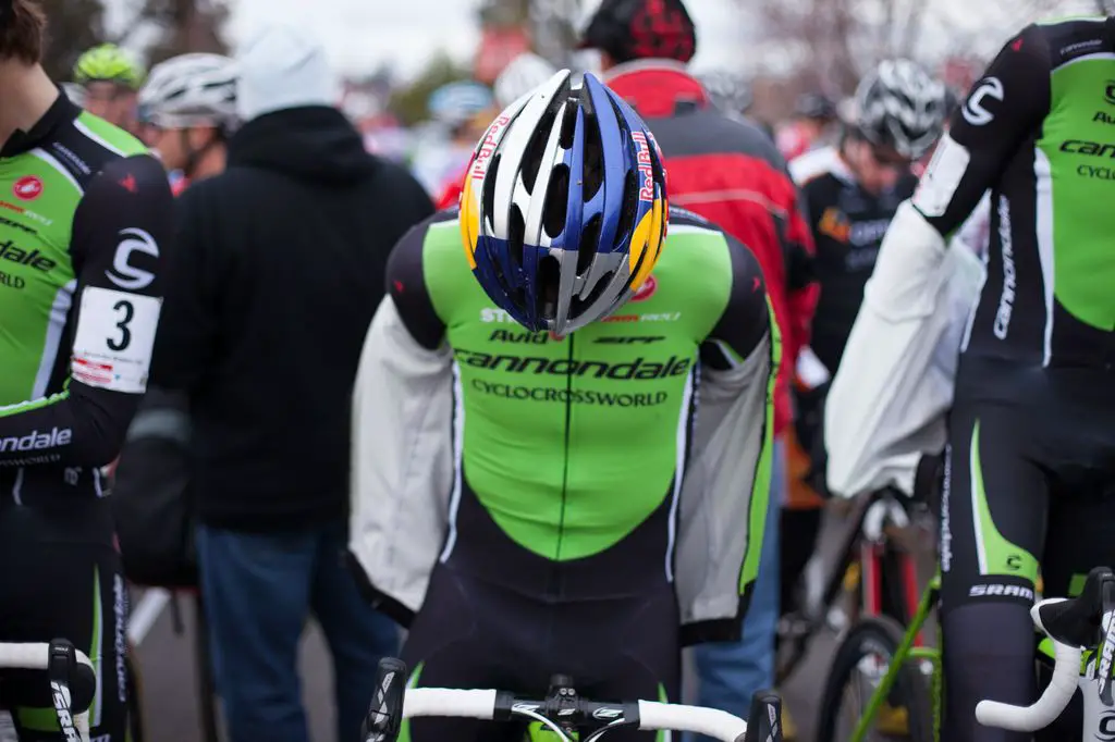 Tim Johnson gets ready to win the race. © Jason Perry