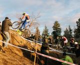 Adam Craig shows off his MTB skills. © Jason Perry