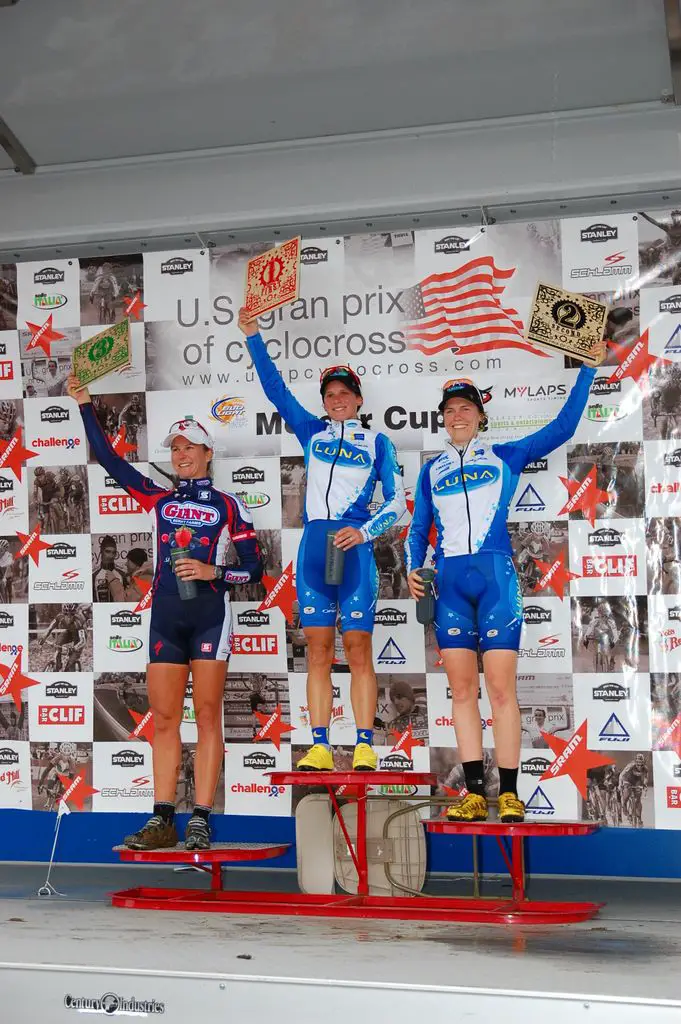 The women\'s podium. ? Tom Olesnevich