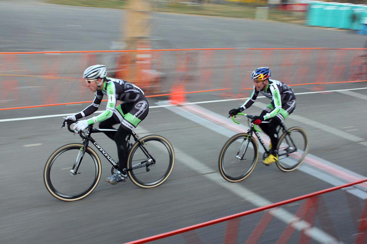 iJohnson towed by Powers at the USGP Stanley Portland Cup Day 2. ? Andrew Yee