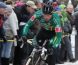 Sven Nys, foot out in the snow in Belgian champs © Garry Ceuppens