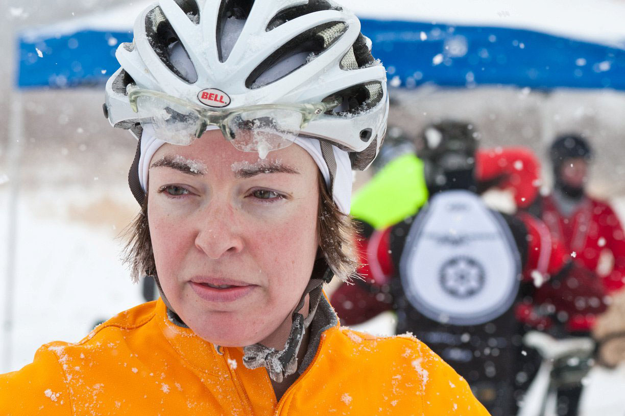 Kim Thomas is none the worse for wear after an icy endeavor ©Jack Kunnen