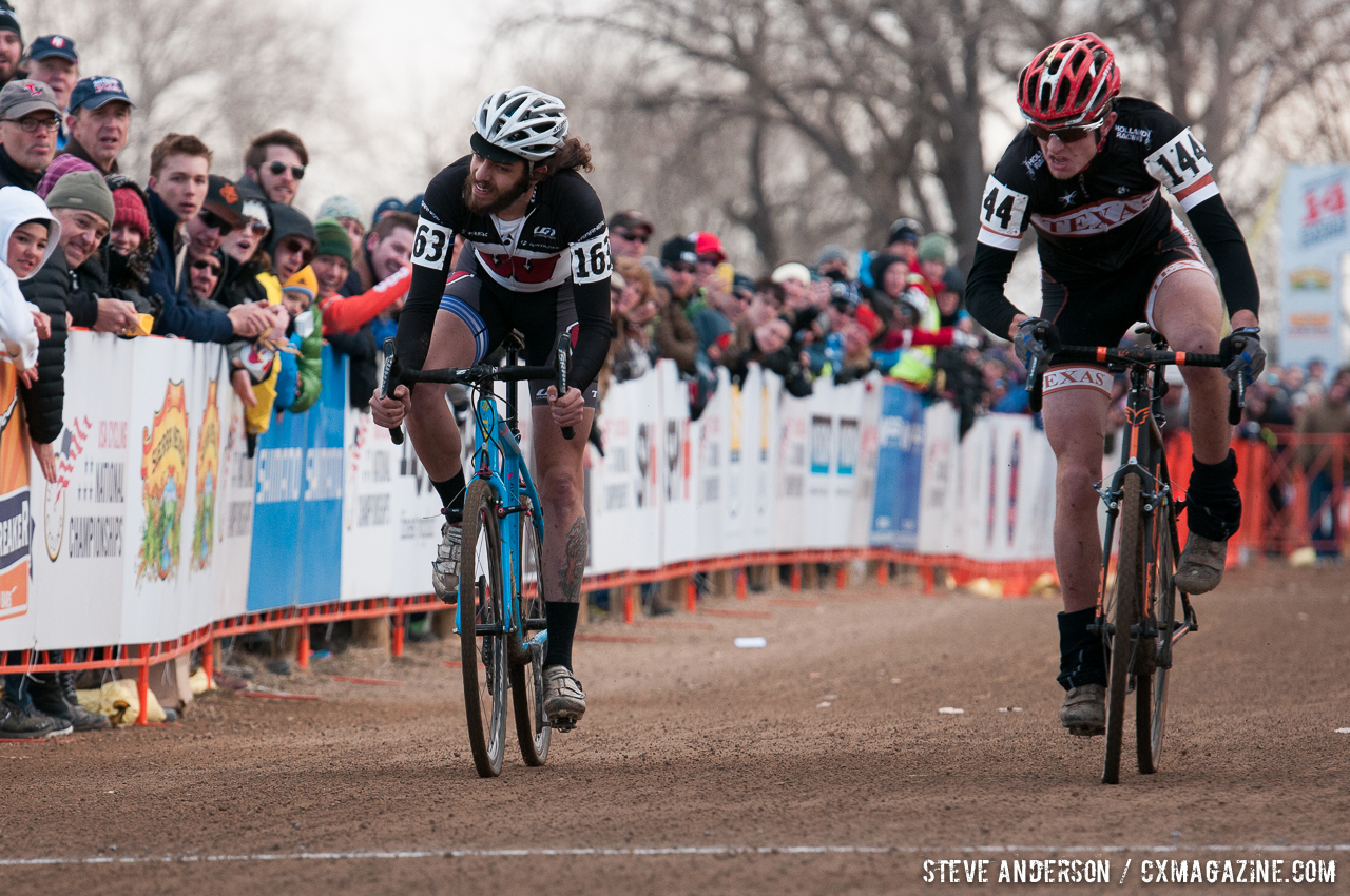 Sprint for third in the D1 Collegiate Men at the 2014 National Cyclocross Championships. © Steve Anderson