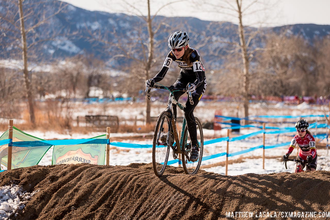 Grace Bishop in the sand in the Women\'s 13-14 USA Cycling National Championship race. © Matt Lasala