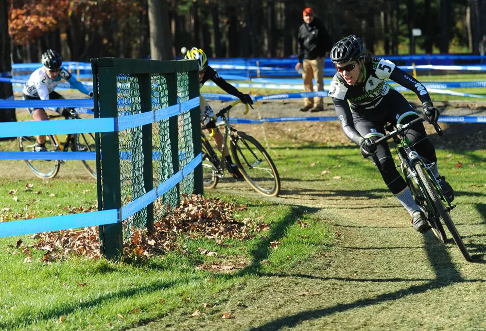 Annis pushing the pace © Natalia Boltukhova | Pedal Power Photography | 2011