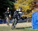 Annis leads Smith through the sand © Natalia Boltukhova | Pedal Power Photography | 2011