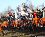 Pauwels leads break turning into a descent ©Bart Hazen