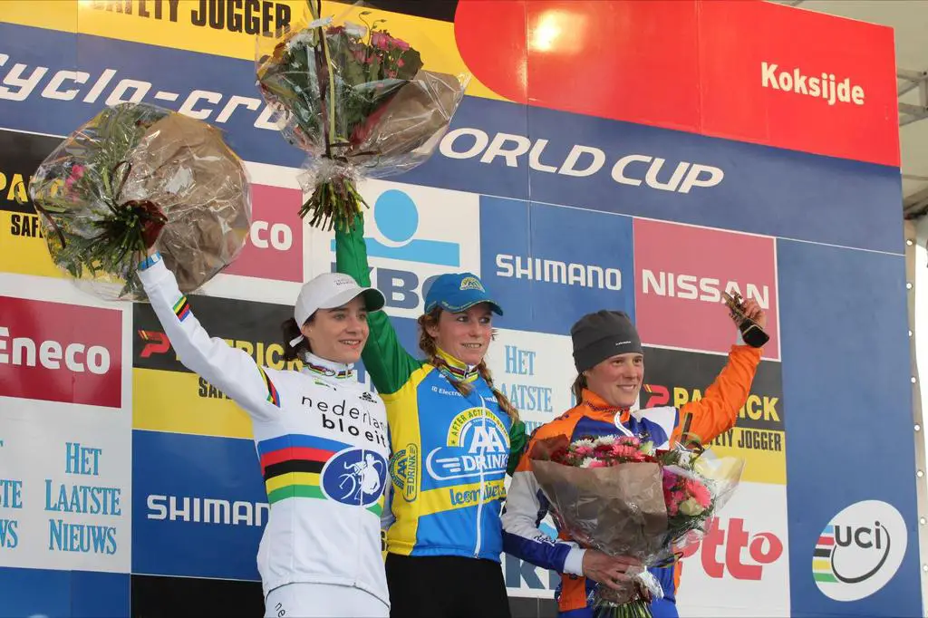 The podium of van den Brand, Marianne Vos and Katie Compton. ©Thomas van Bracht