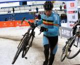 Sven Nys on the move ? Bart Hazen