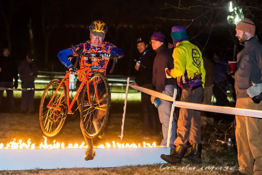 Fire barriers proved to be warm and popular spectating areas. © Matthew Lasala