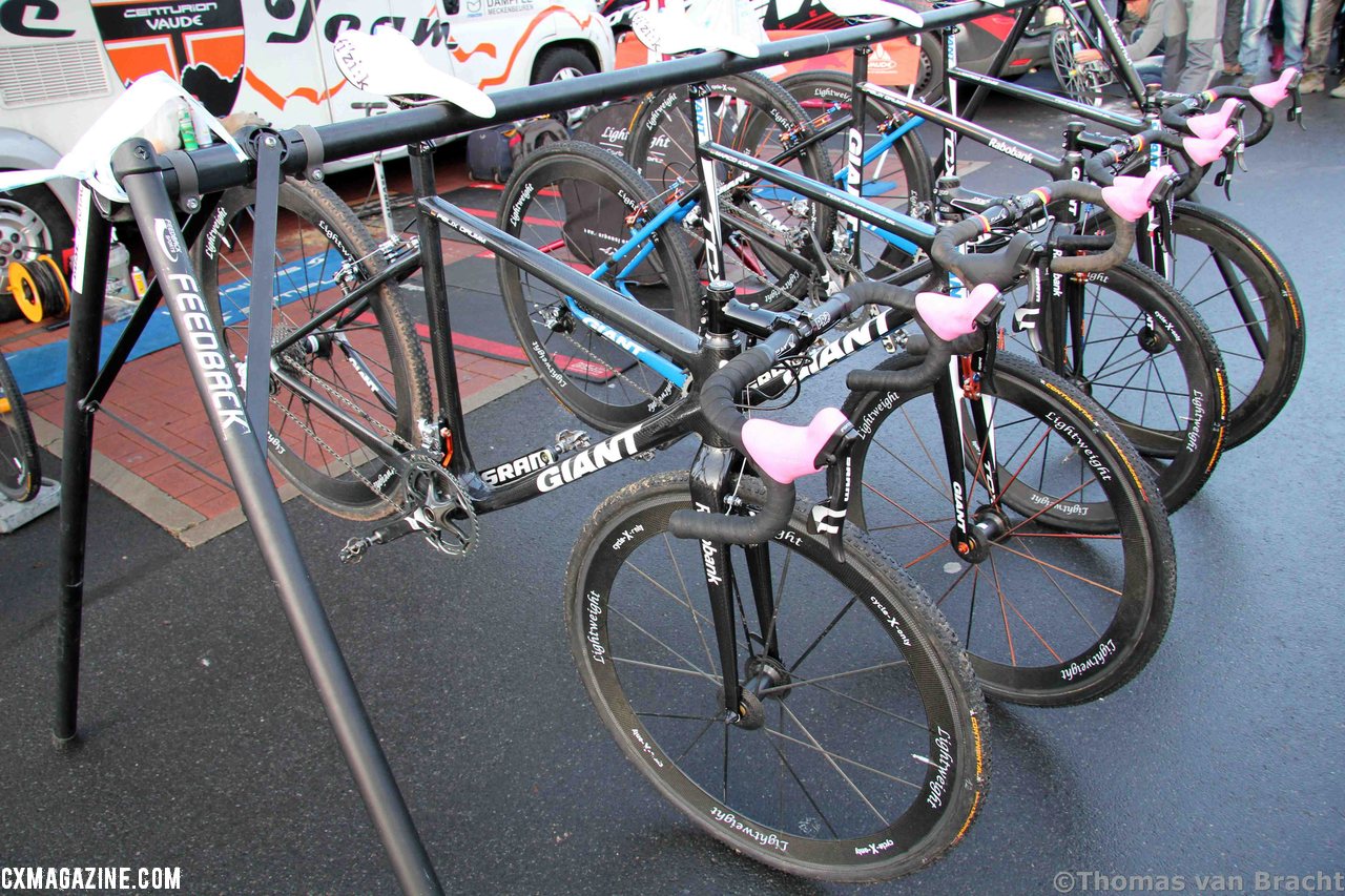 lightweight cyclocross bikes