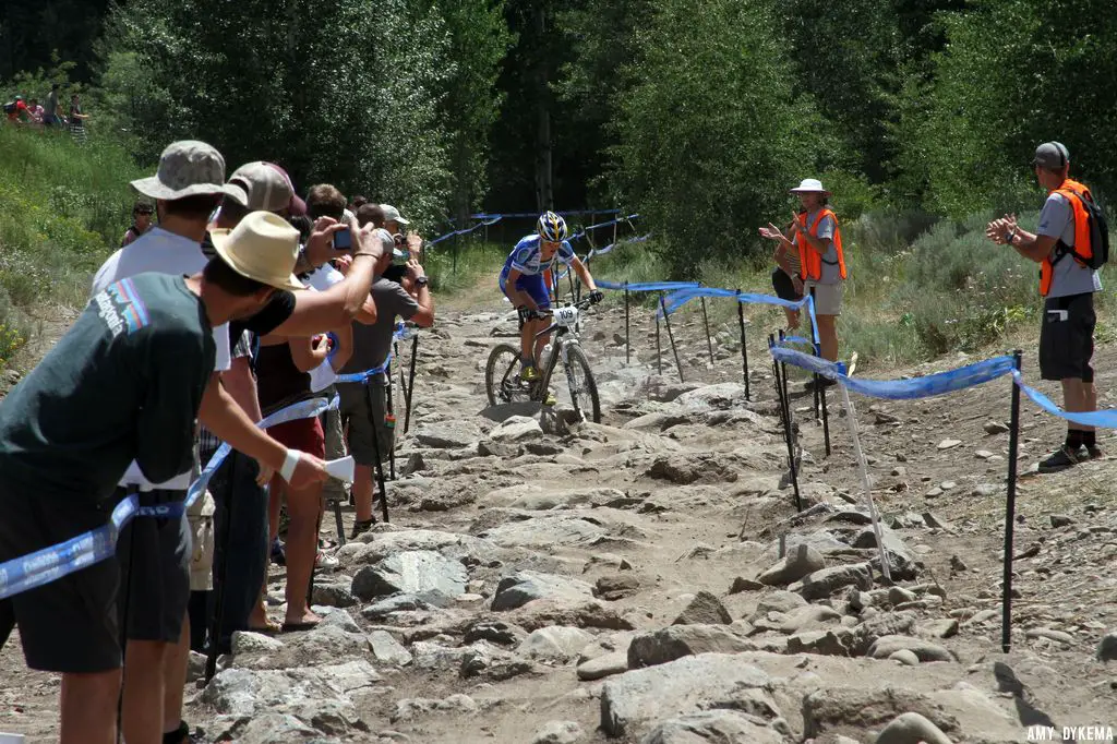 Coming through the rocky trail. ©Amy Dykema