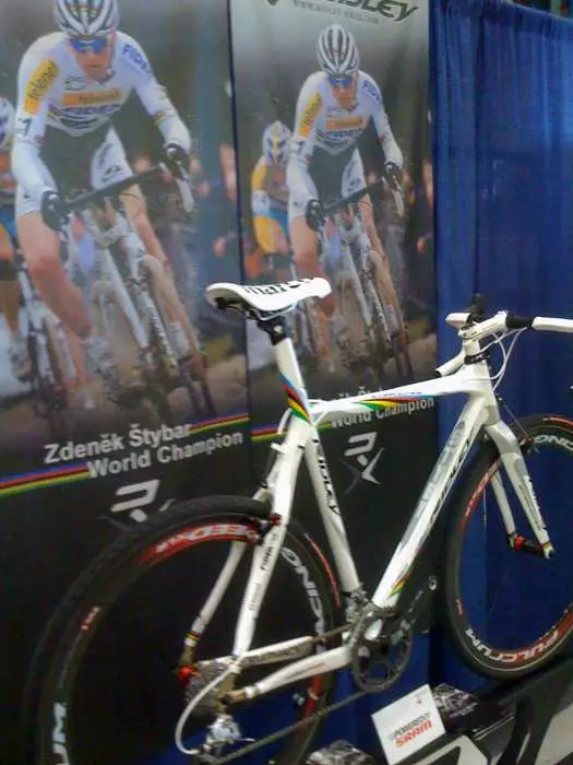 Zdenek Stybar's World Champion Ridley X-Night ? Jared Roy