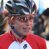 zolder-women-simms.jpg